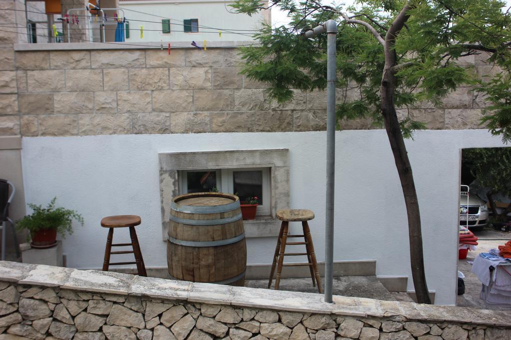 Apartments Jaksic - Zile Supetar Exterior photo